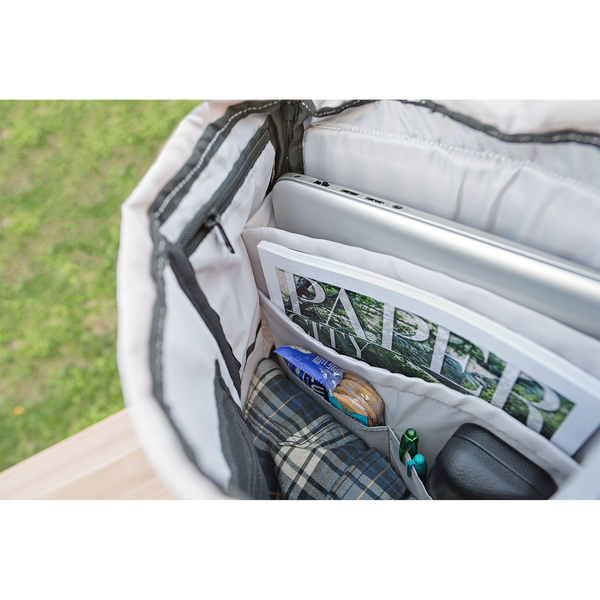 test backpack - food dog